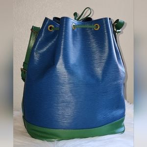LV Noe Epi Leather Bucket Shoulder Bag Blue/Green Vintage